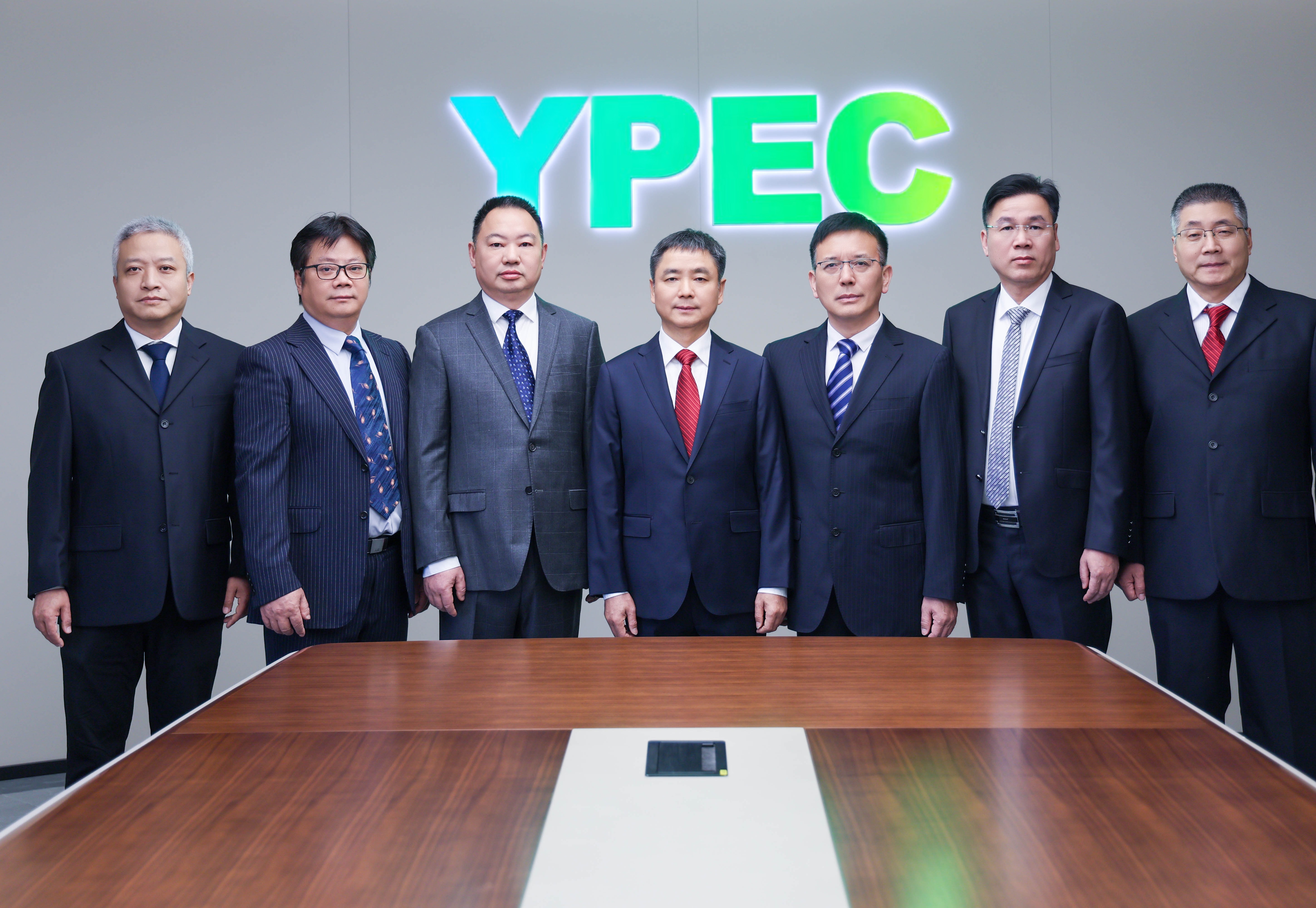 領(lǐng)導(dǎo)班子